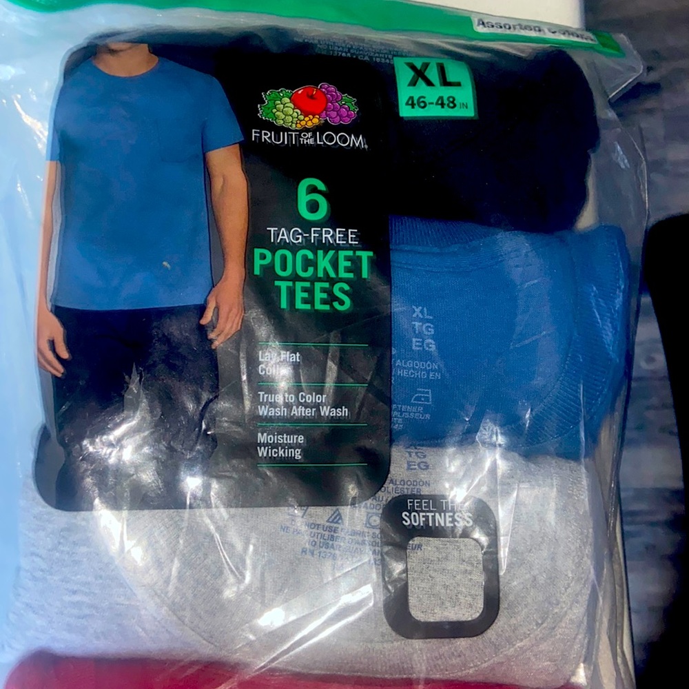 Fruit of the loom pocket tshirt 6 in bag